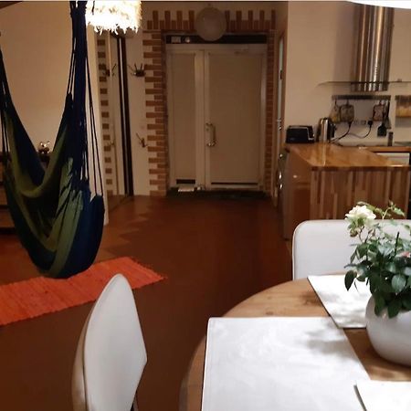 ריגה 2 Story Studio Apartment Free Parking Included מראה חיצוני תמונה